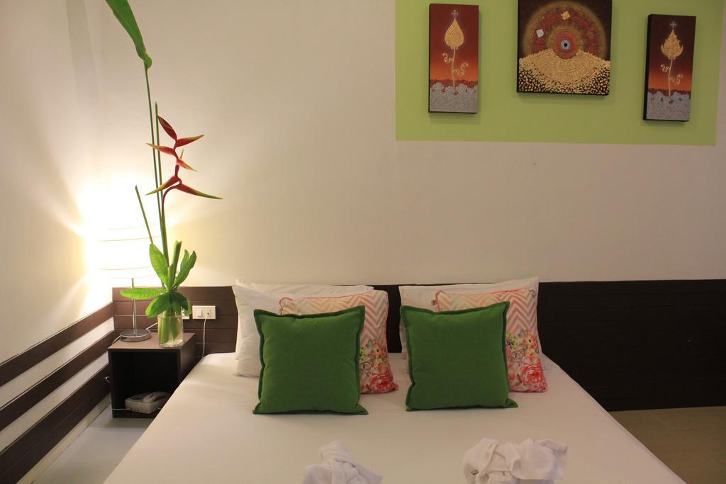Mook Anda Hotel Phuket Εξωτερικό φωτογραφία