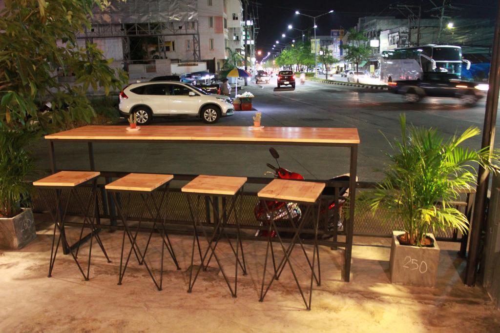 Mook Anda Hotel Phuket Εξωτερικό φωτογραφία