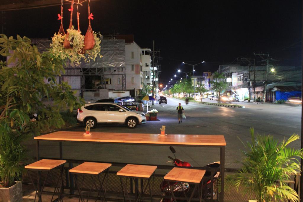 Mook Anda Hotel Phuket Εξωτερικό φωτογραφία